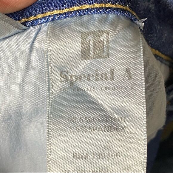 Special A | NWT Special A High Rise Jeans * Raw Hem * - Picture 5 of 9